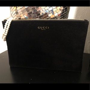 Black suede Gucci Beauty Makup Bag